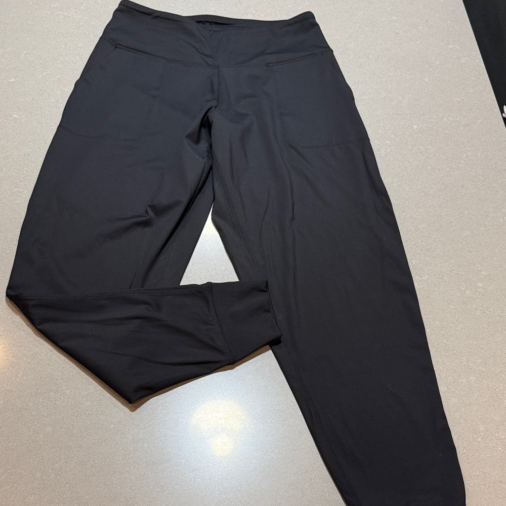 Black Athletic Leggings